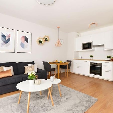 Laurel Bay Apartment Budapeszt Zewnętrze zdjęcie